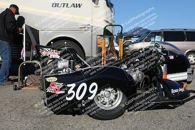 media/Apr-20-2025-AHRMA (Sun) [[393a79c373]]/Around the Pits/